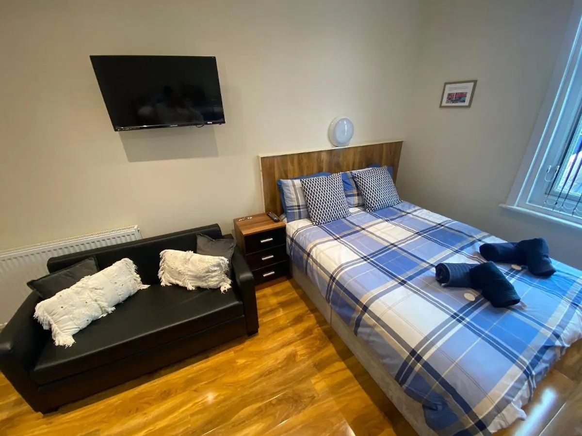 Seaside Suites Superior Family Apartments 블랙풀
