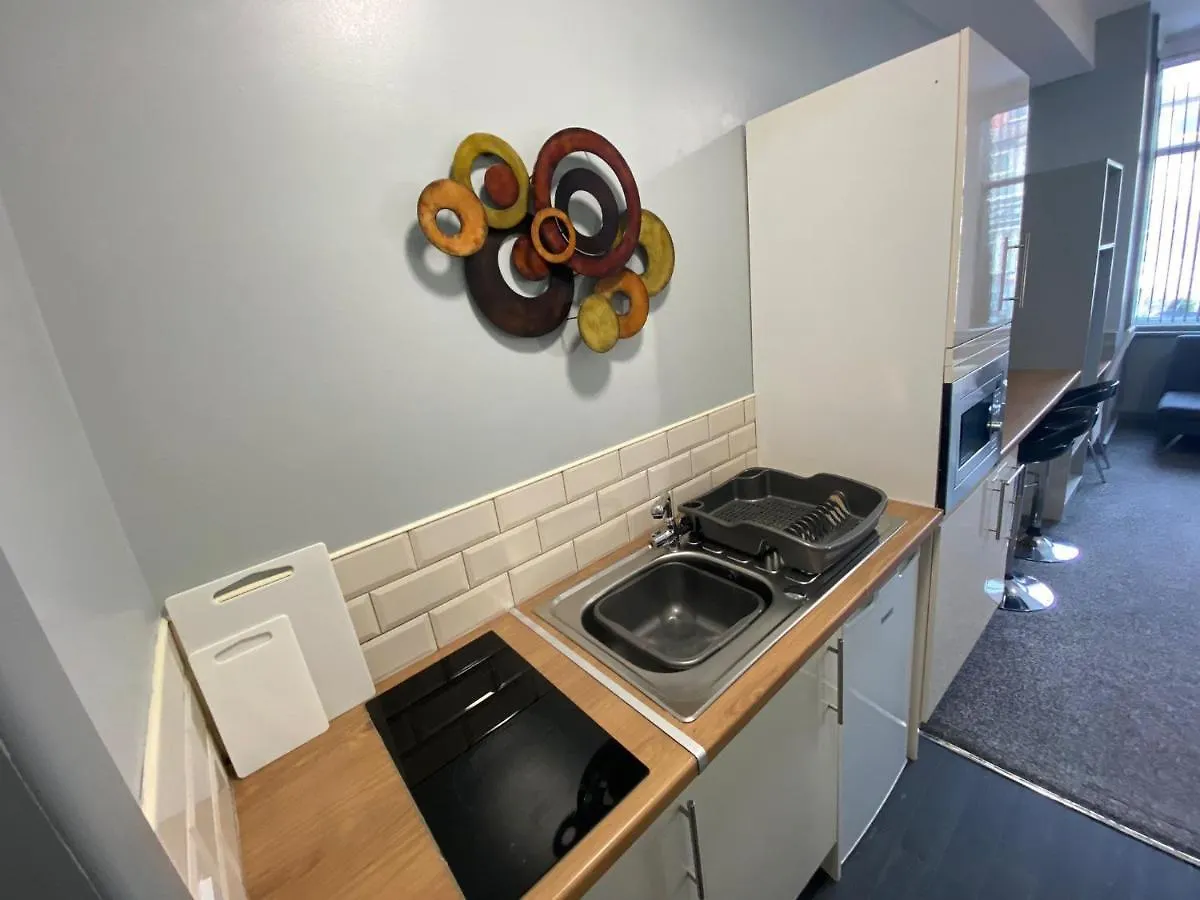 Seaside Suites Superior Family Apartments 블랙풀 영국