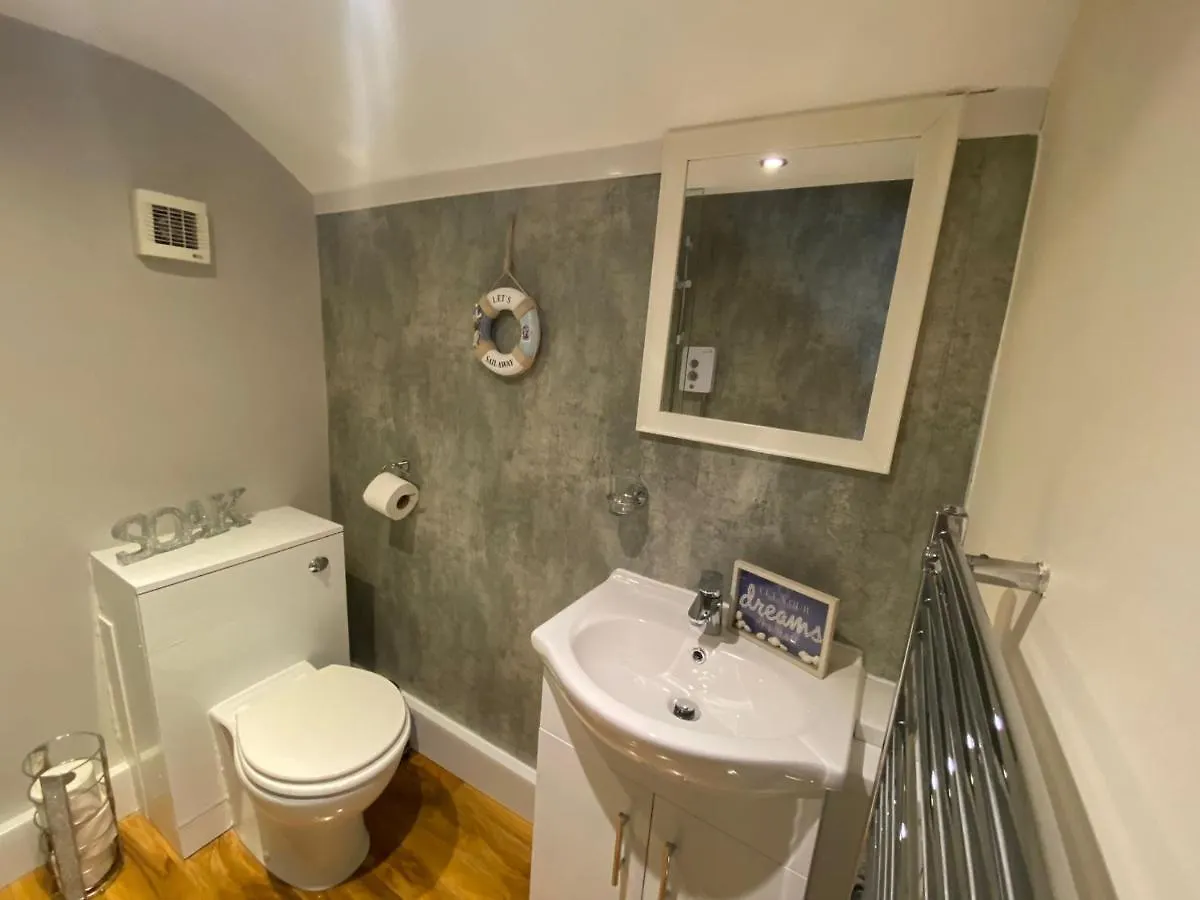 Seaside Suites Superior Family Apartments 블랙풀