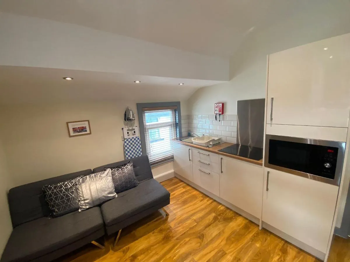 Seaside Suites Superior Family Apartments 블랙풀 0*,  영국